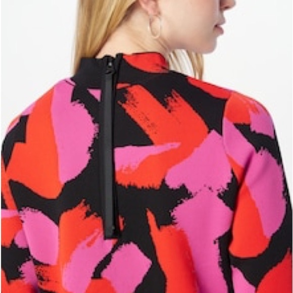 Essentiel Antwerp Calanques Top - Picture 3 of 13